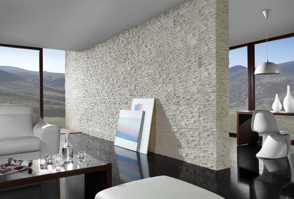 Стена выглядит очень декоративно и идеально подходит для выделения выделенного фрагмента в дизайне интерьера